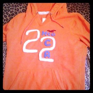 NEW! Hollister hoodie size women's large!